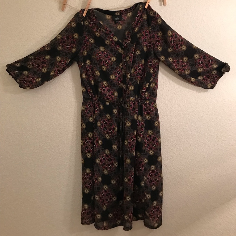 Fun dress with belt
